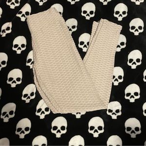 Viral Booty-Lifting Workout Leggings